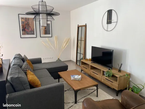 À Louer - App. T3 2 chbres 70 m2