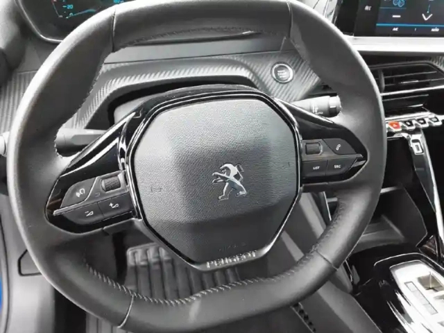 Peugeot 208 electrique 50 kwh 136ch — photo 25