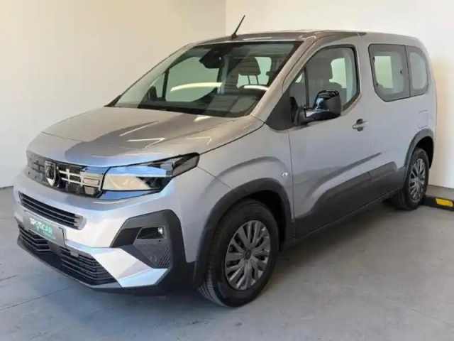 Peugeot Rifter taille m - 1.5 bluehdi 100ch s&amp;s allure 5 places — photo 1