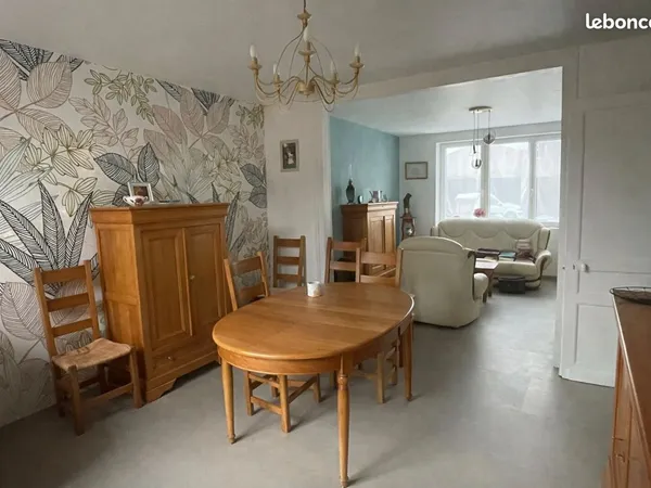 Maison 6 pièces 130 m²