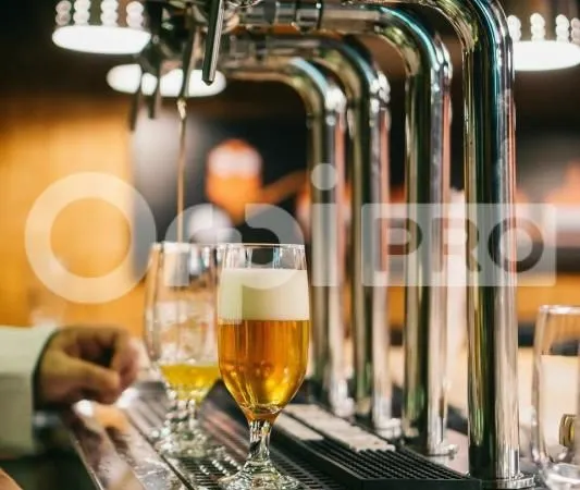 Fonds de commerce bar 101 m²
