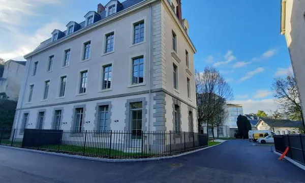 Appartement 4 pièces 82 m²
