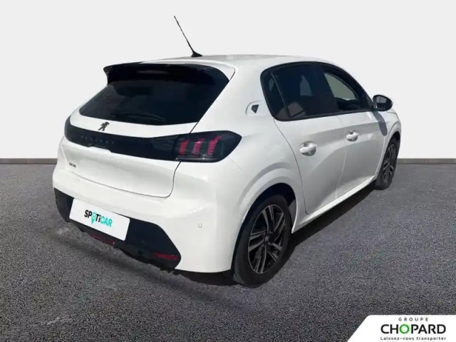 Peugeot 208 puretech 100 s&amp;s eat8 — photo 8