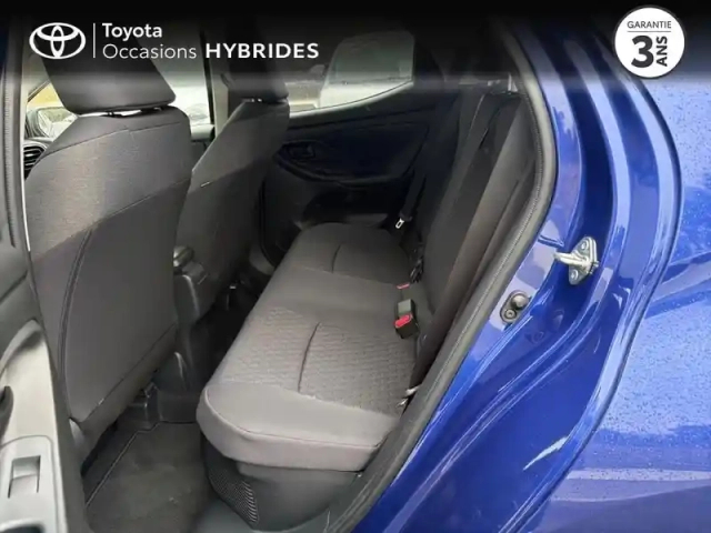 Toyota Yaris 116h design 5p my22 — photo 12