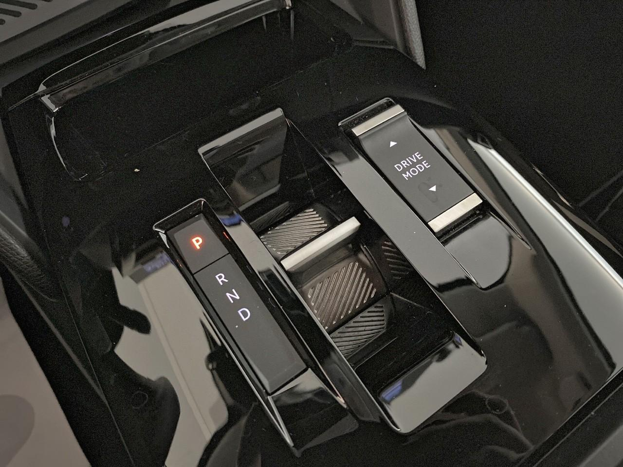 Citroën C4 hybride 145 ch e-dcs6 max — photo 15