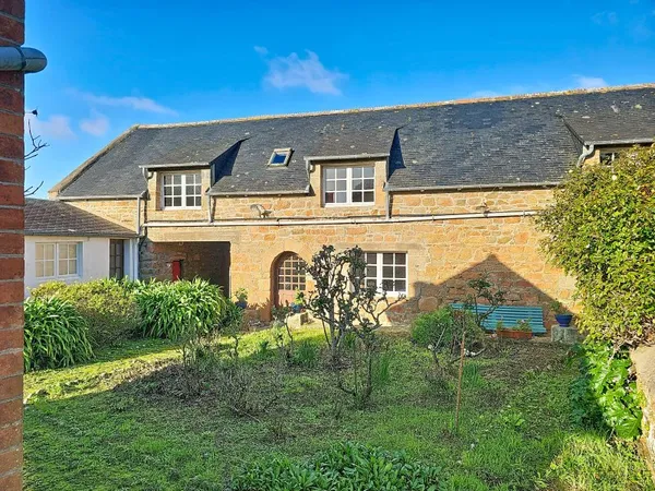 Maison 10 pièces 200 m²