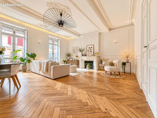 Appartement de caractère 115 m² - Centre historique de Montauban - Entièrement rénové