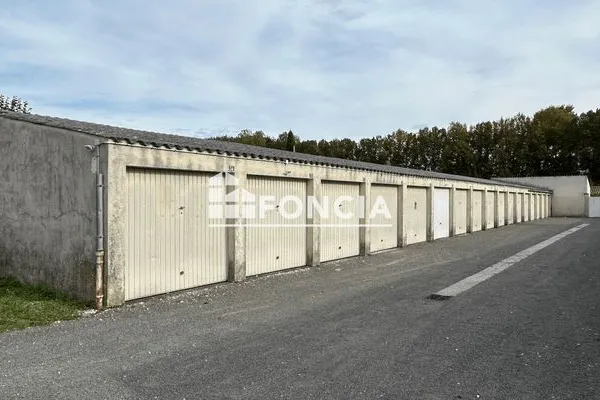 Stationnement Location Cognac 50€