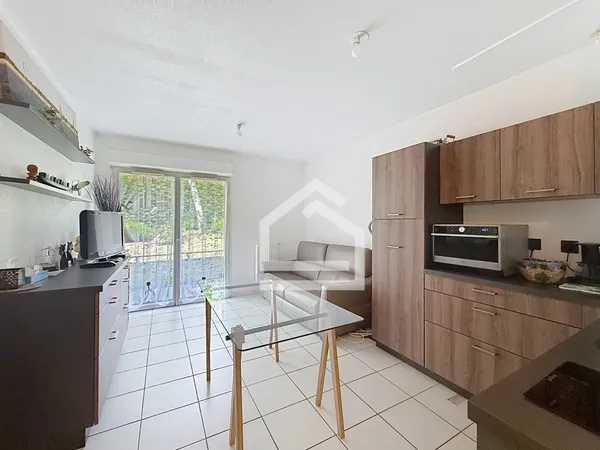 Le Haillan - Exclusivité - Appartement T2 en rez de jardin a