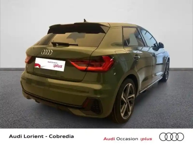Audi A1 sportback 35 tfsi 150ch s line plus s tronic 7 — photo 4
