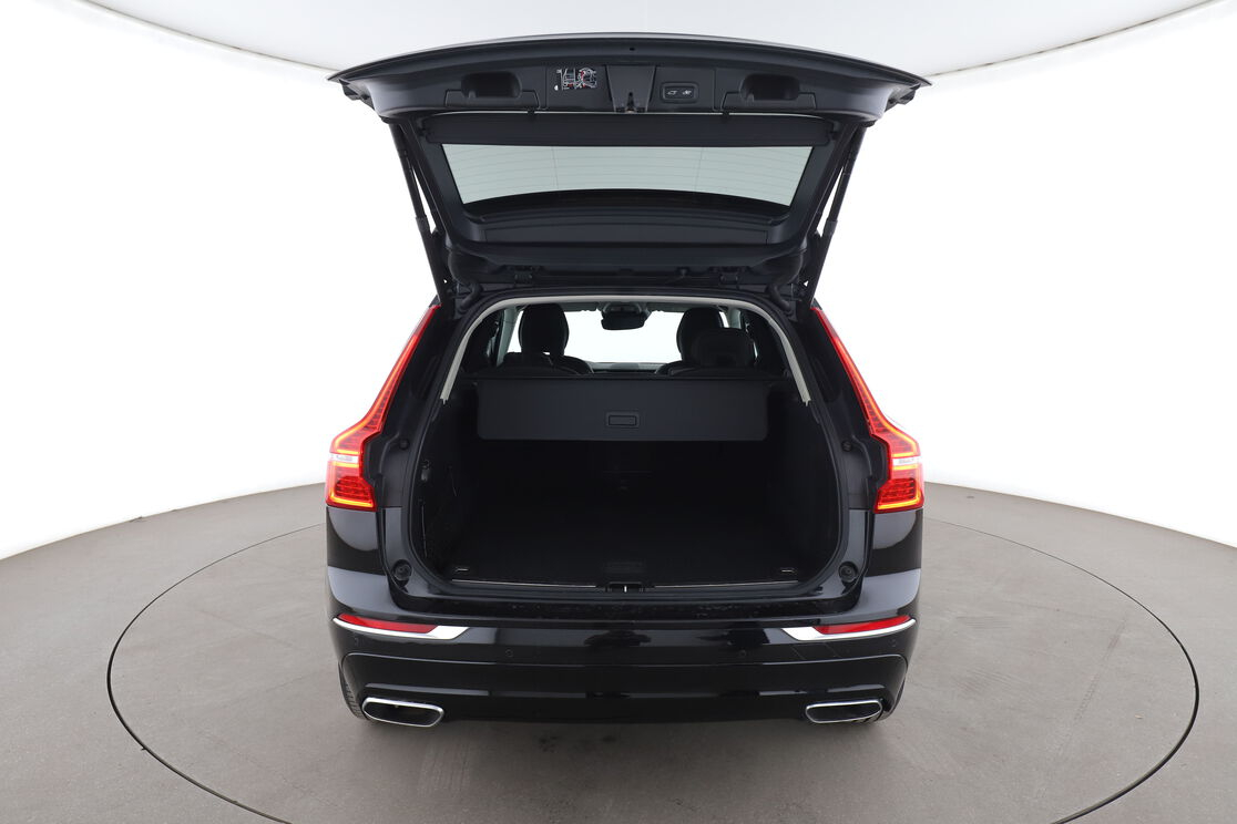 Volvo XC60 2.0 B4 AWD Geartronic 8 — photo 15