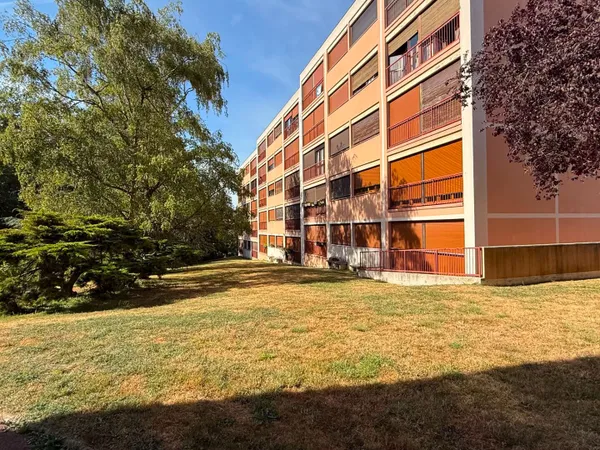 Parking/box 15 m²