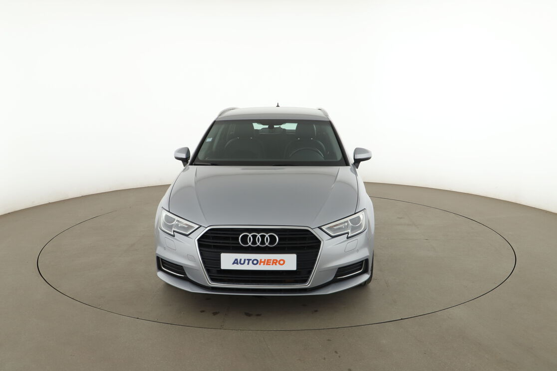 Audi A3 Sportback 35 TFSI COD S Tronic 7 — photo 8