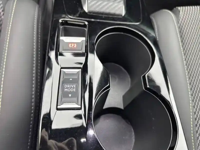 Peugeot 208 hybrid 110 e-dcs6 — photo 28