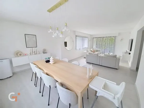 Appartement 4 pièces 103 m²