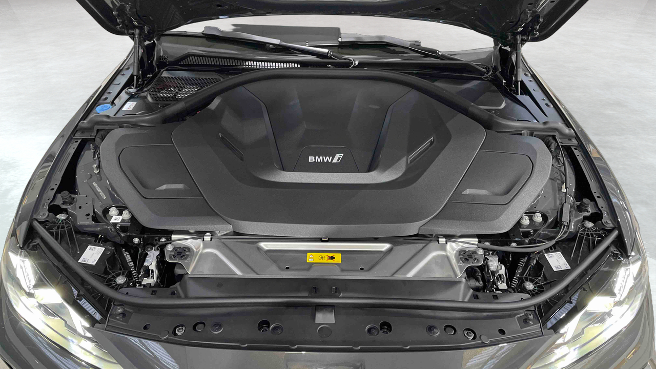BMW i4 xDrive40 401 ch BVA — photo 28