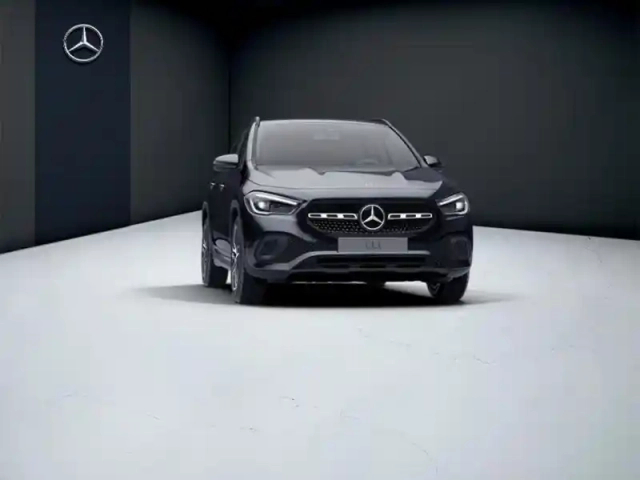 Mercedes Gla 200 d progressive line — photo 11