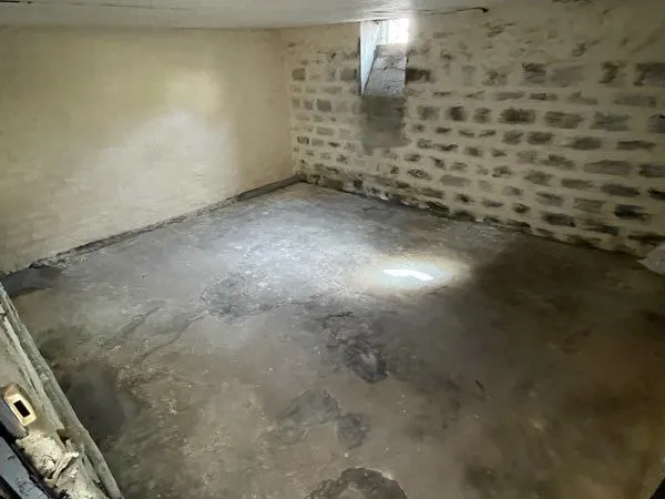 Stockage Location Le Vésinet  20m² 220€