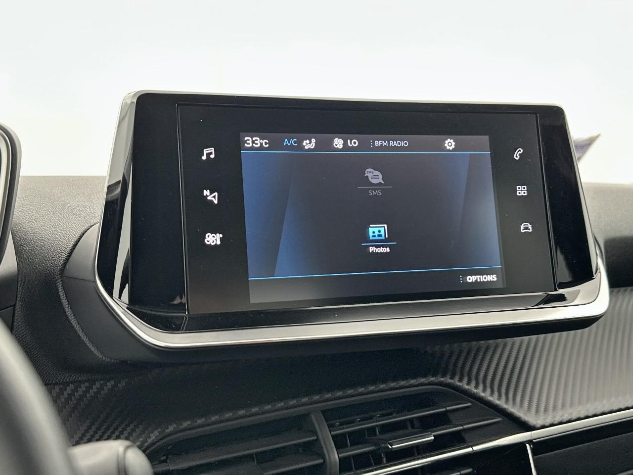 Peugeot 2008 puretech 130 s&s eat8 allure pack — photo 24