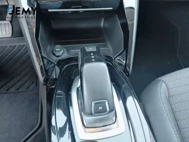 Peugeot 208 puretech 100 s&amp;s eat8 — photo 50