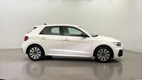 Audi A1 Sportback 30 TFSI 110ch S line S tronic 7 — photo 4