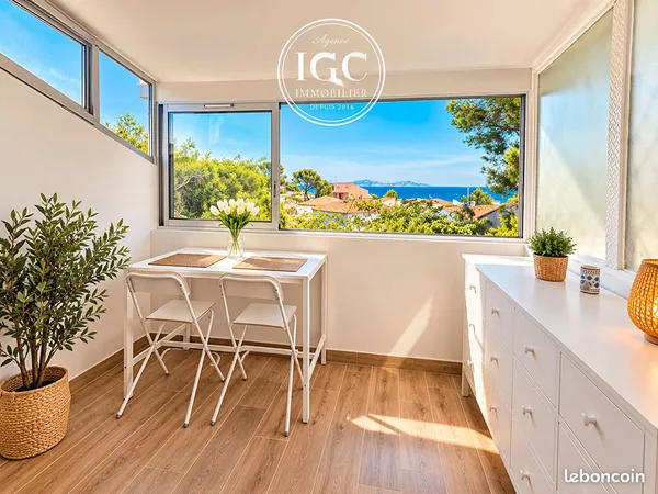Studio 1 pièce 26 m²