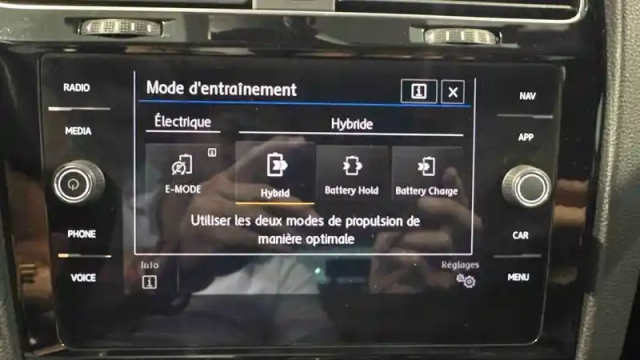 Volkswagen Golf 1.4 hybrid rechargeable opf 204 dsg6 — photo 17