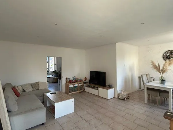 🏡 À LOUER - MAISON DE BOURG 98 m² - 3 CHAMBRES