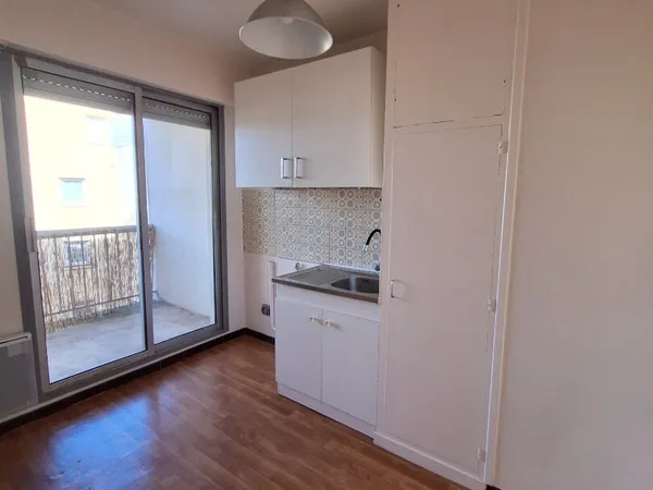 Appartement T1 calme à louer à Chelles, 33.84 m², 3ème étage