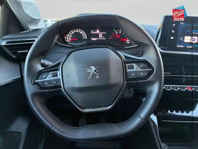 Peugeot 208 1.2 puretech 100ch s&amp;s allure — photo 12