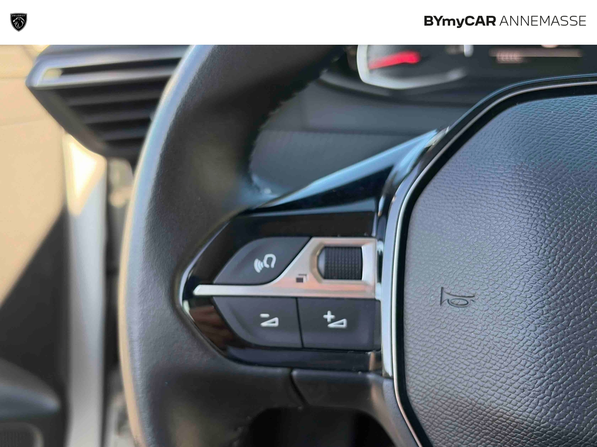 Peugeot 208 PureTech 100 S&amp;S BVM6 — photo 23
