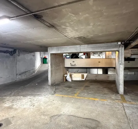 Loue parking