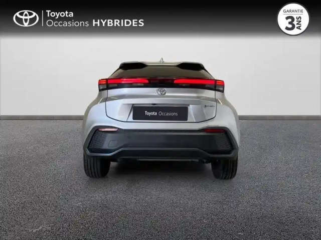 Toyota C-Hr 2.0 hybride rechargeable 225ch design my25 — photo 4