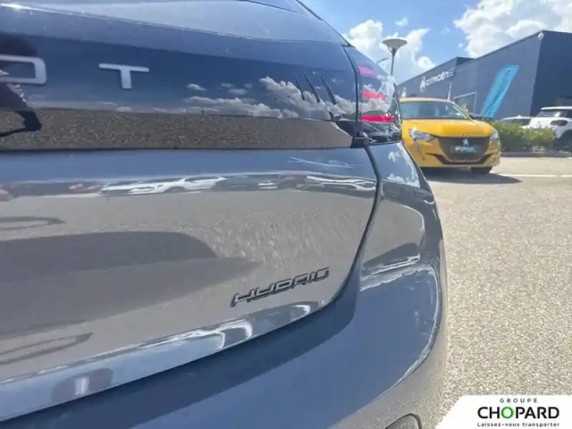Peugeot 208 hybrid 145 ch e-dcs6 — photo 26