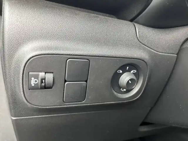 Citroën C3 puretech 83 s&amp;s bvm5 — photo 21