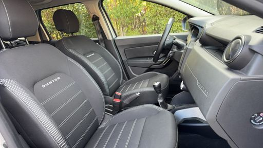 Dacia Duster 1.3 Tce 130 - Prestige – 2021 – 108396 km – Essence – Boîte Manuelle — photo 25