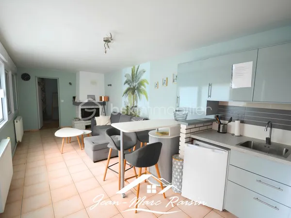 Maison 8 pièces 180 m²