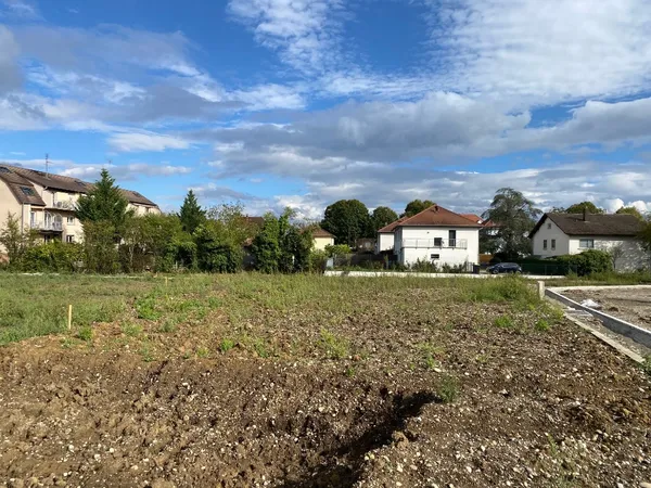 Terrain en individuel 300 m²