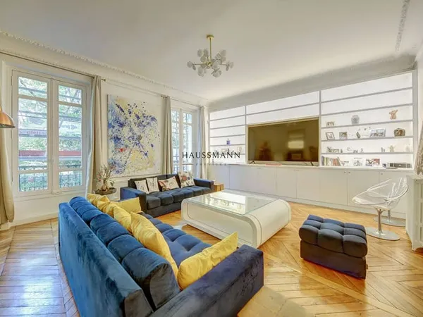 Appartement 4 pièces 144 m²