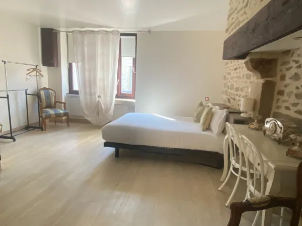4 Chambres d'hotes dans une maison de charme et de caractère 161m² + terrain de 1124m² 113 100 €