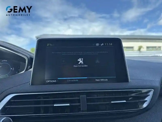 Peugeot 3008 hybrid 225 e-eat8 — photo 23