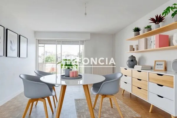Appartement 3 pièces 77 m²