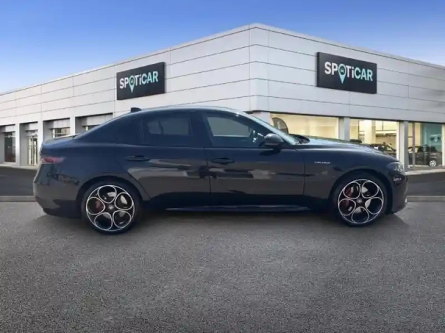 Alfa Romeo Giulia 2.2 diesel 160ch veloce at8 — photo 4
