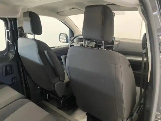 Peugeot Expert fg m 2.0 bluehdi 180ch s&amp;s cabine approfondie fixe pack premium connect eat8 — photo 11