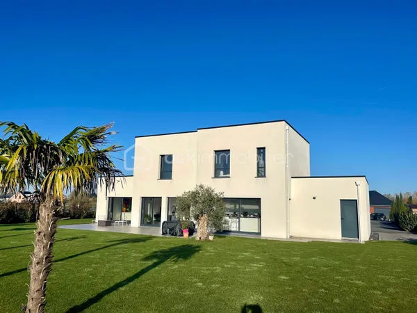 Maison 7 pièces 178 m²