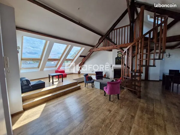 Loft 5 pièces 70 m²