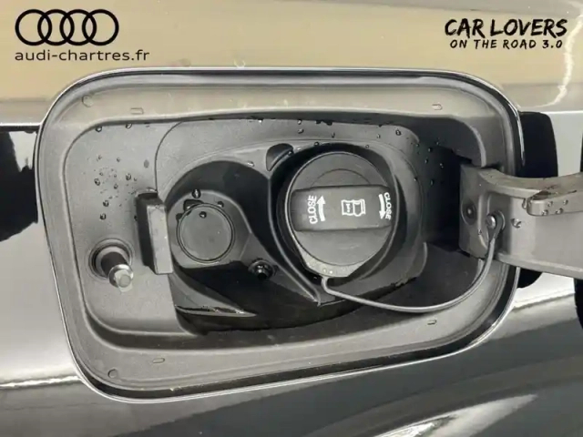 Audi Q3 e-hybrid 272 ch s tronic 6 — photo 7