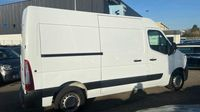Renault Master F3500 L2H2 2.3 Blue dCi 135ch Confort Euro6 — photo 8