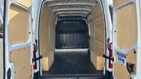 Renault Master F3500 L2H2 2.3 Blue dCi 135ch Confort Euro6E — photo 9
