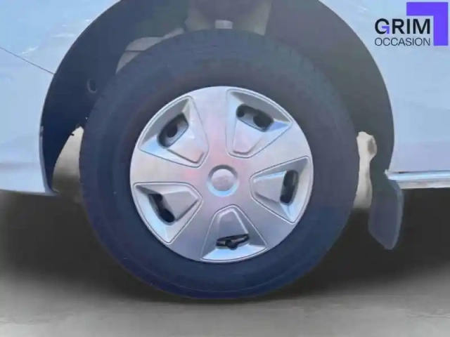 Ford Transit custom fourgon 300 l2h1 2.0 ecoblue 130 — photo 13